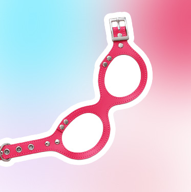 メガネ型ハーネスの形を強調した画像